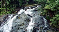 Khota Tinggi Waterfalls